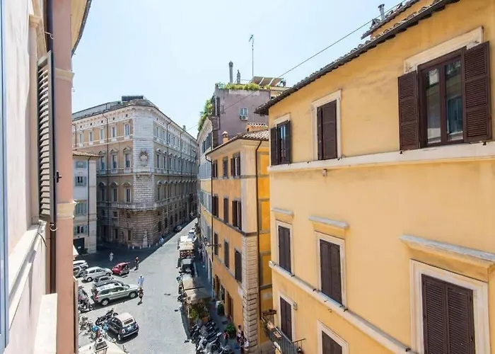 Piazza Navona Charming *