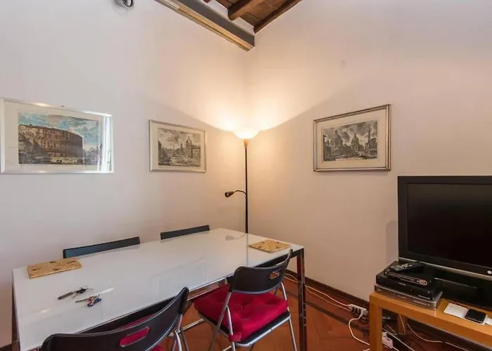 Piazza Navona Charming Rome